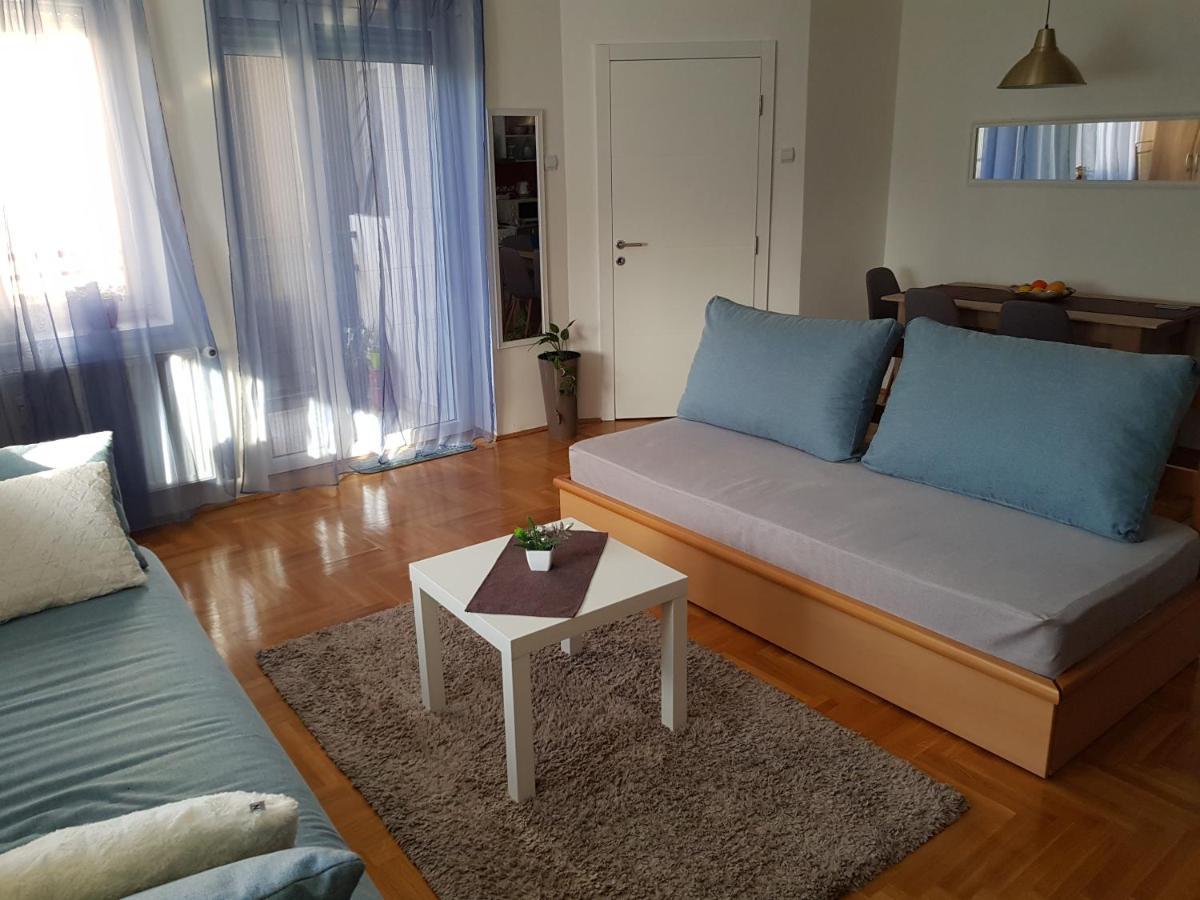 Konstantin Lux Daire Subotica Dış mekan fotoğraf